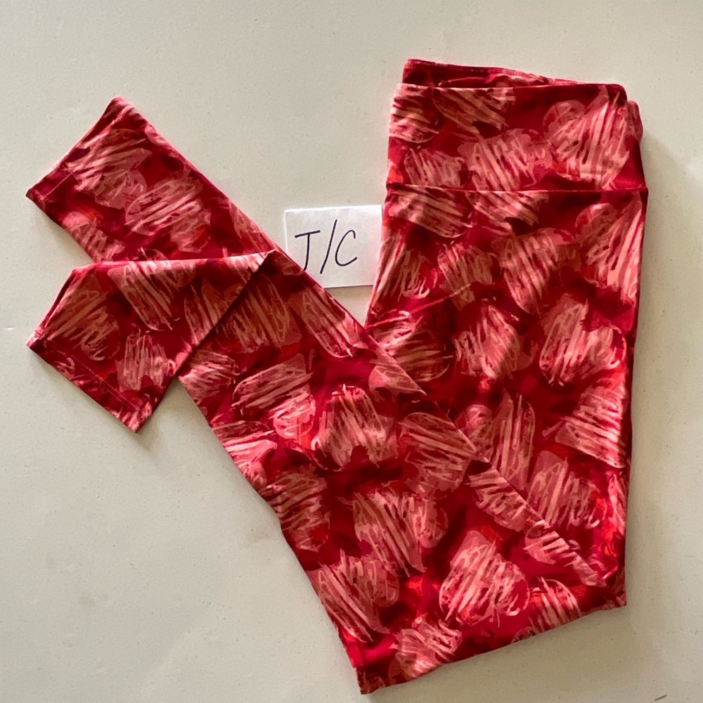 ❤️LuLaRoe Holiday Collection T/C Leggings